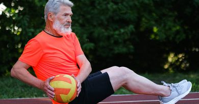 50 60 Jahre Sport fit Fitness und Bewegung im Alter